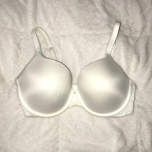 Victoria’s Secret Body by Victoria Bra